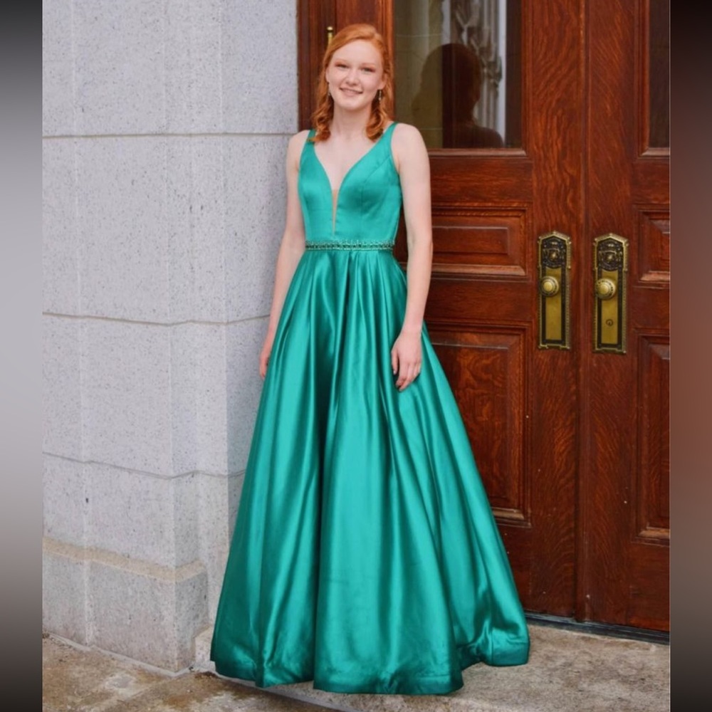 Prom dress